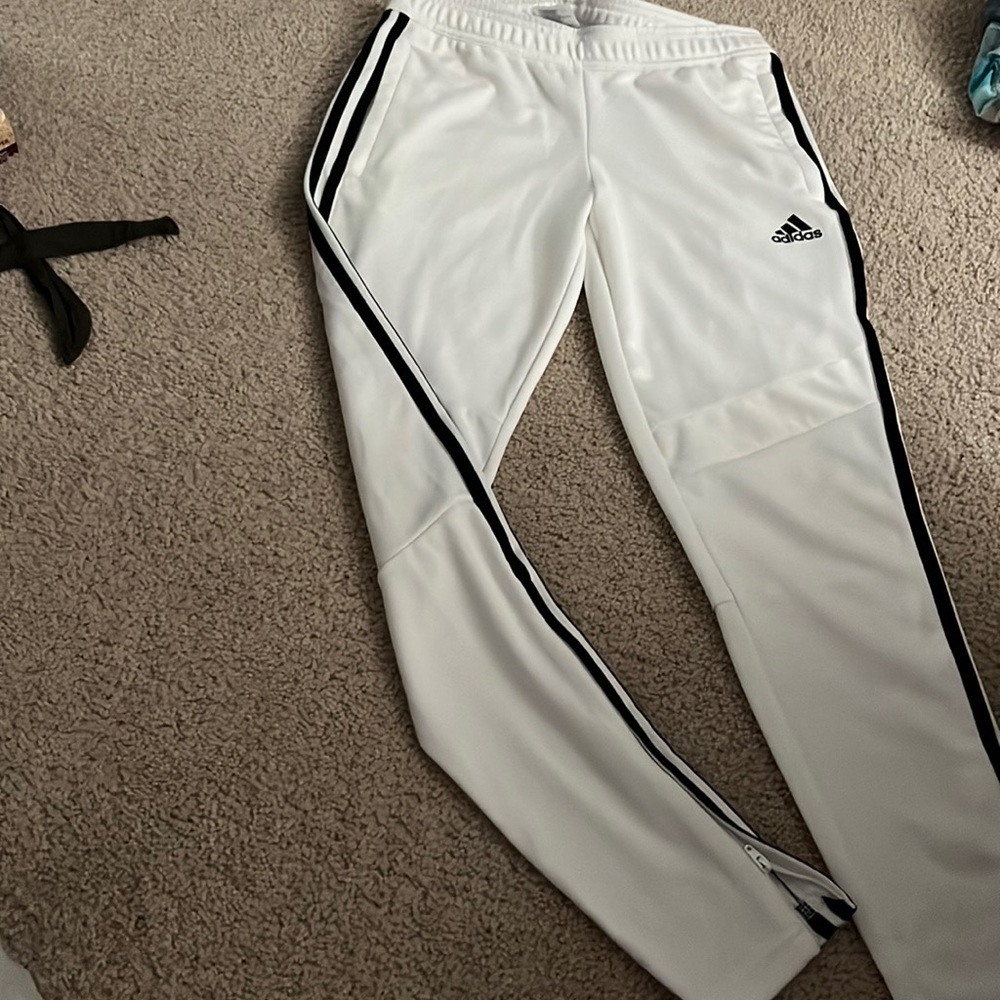 White adidas joggers size S